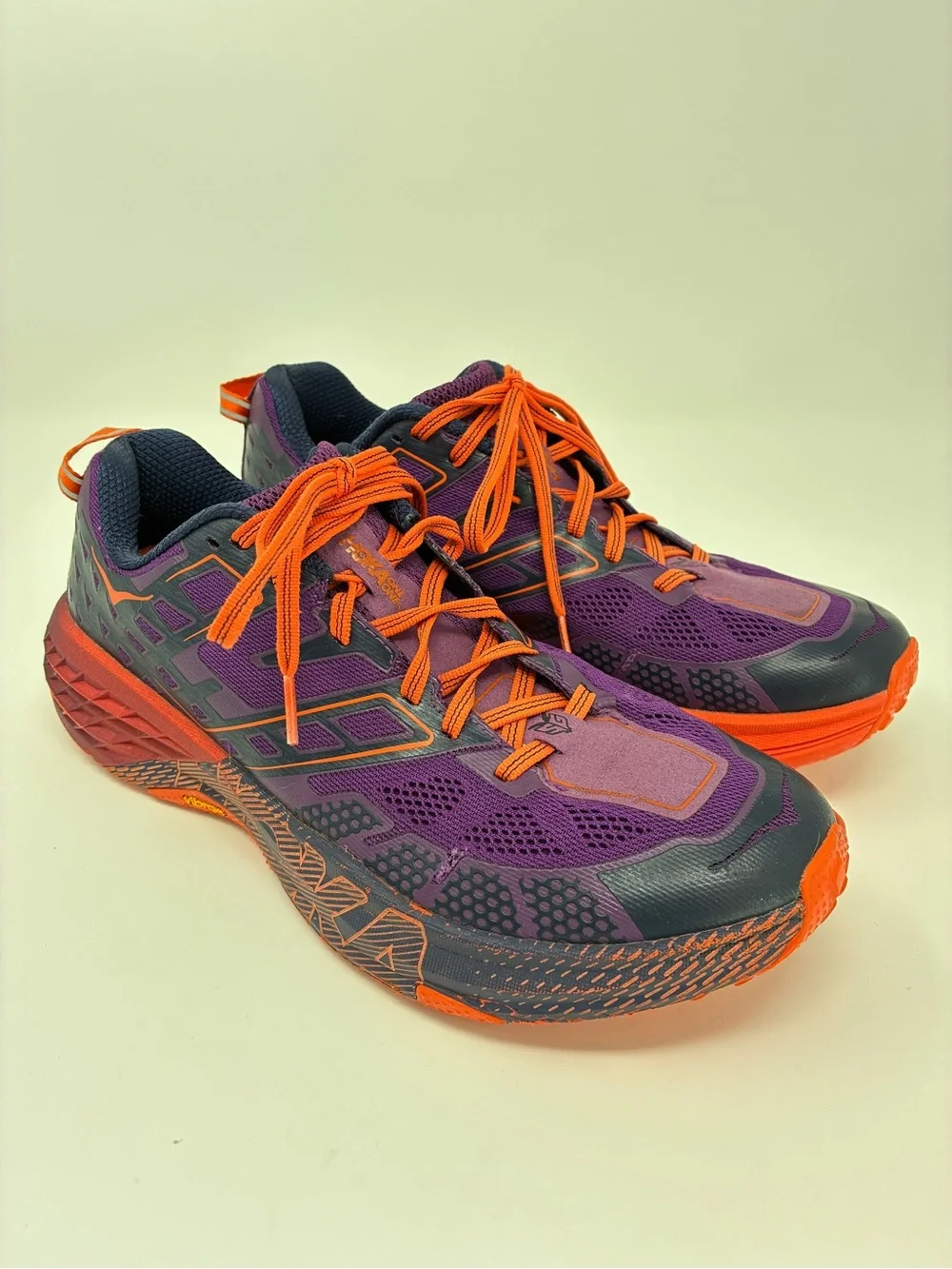 HOKA ONE ONE Speedgoat 2 Men’s Trail Running Sneakers Red Mesh Low Top 9.5